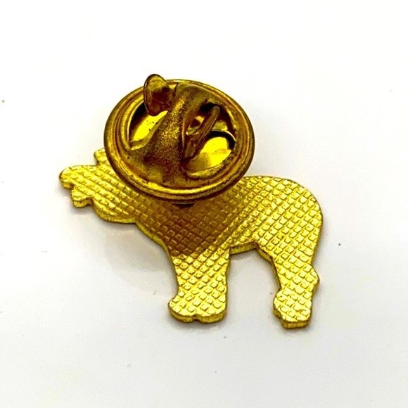 Vtg 80's Moose Vintage Lapel Pin outdoors animal lovers trucker hat vest hat pin - Picture 2 of 3